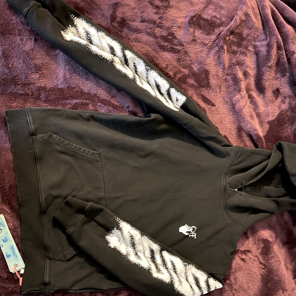 OFF-WHITE HOODIE